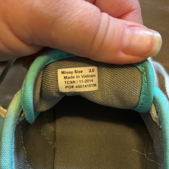 Vans Aqua Canvas Shoes with White Accents-kids Sz 2 - Picture 8 of 8